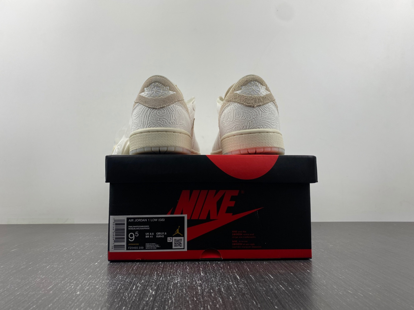 Jordan 1 Retro Low OG Chris Paul Men
