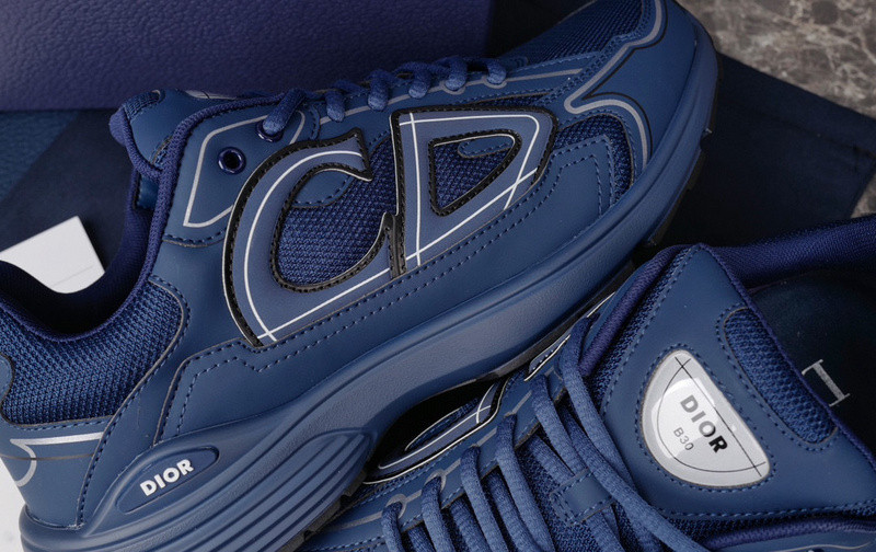 DR B30 SNEAKER