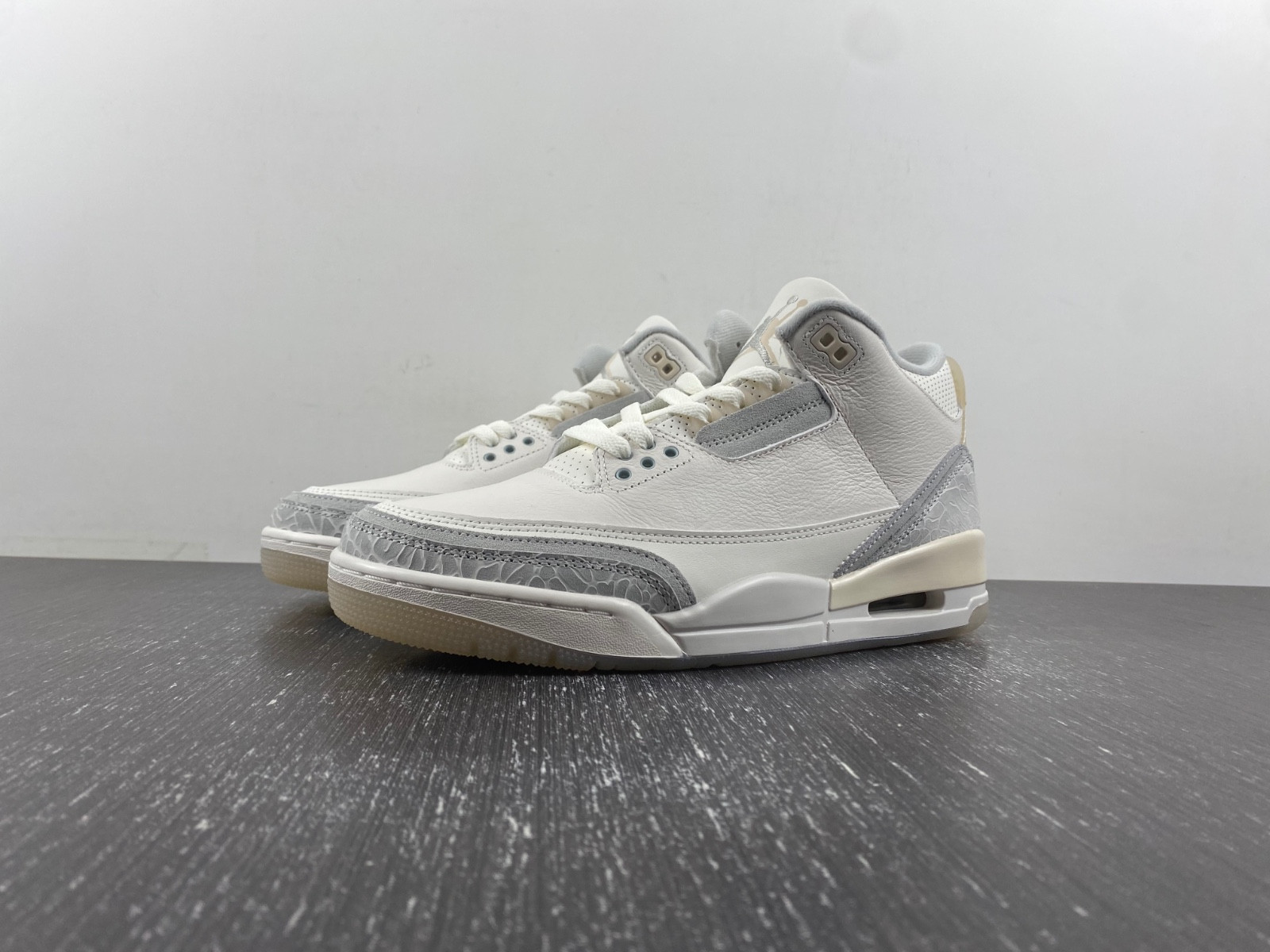 Air Jordan 3 Craft 