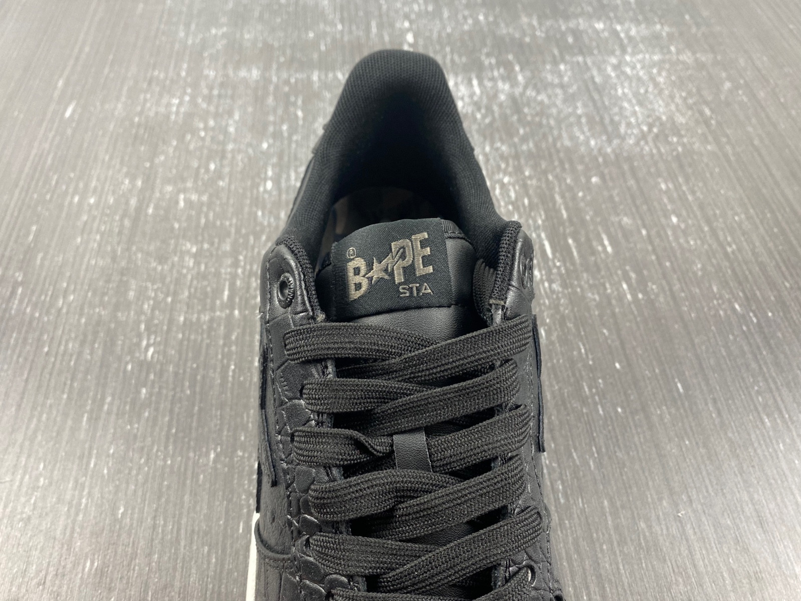 BAPE SNEAKERS