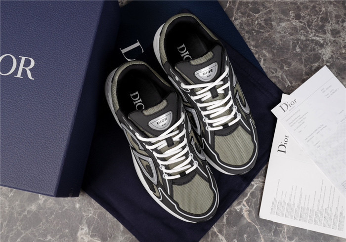 DR B30 SNEAKER
