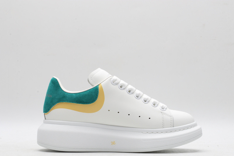 ALEXANDER MCQUEEN SNEAKER
