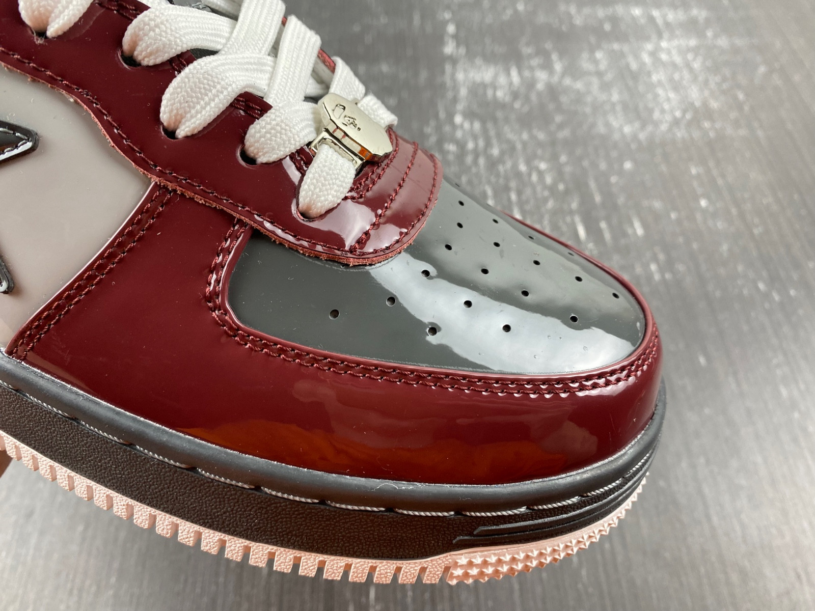 BAPE SNEAKERS