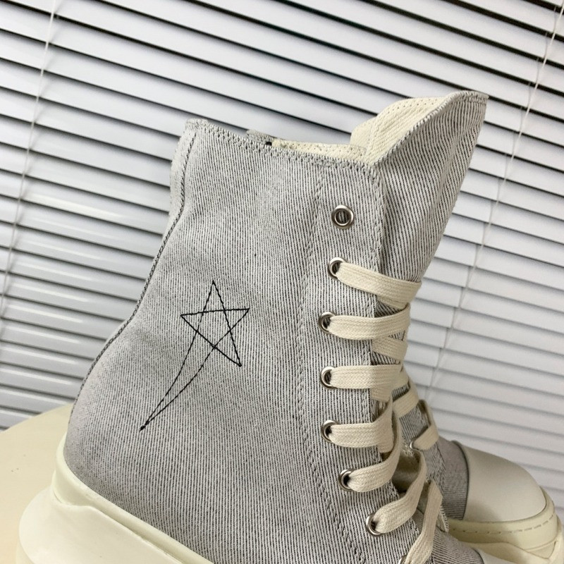 RICK 0WENS SNEAKERS