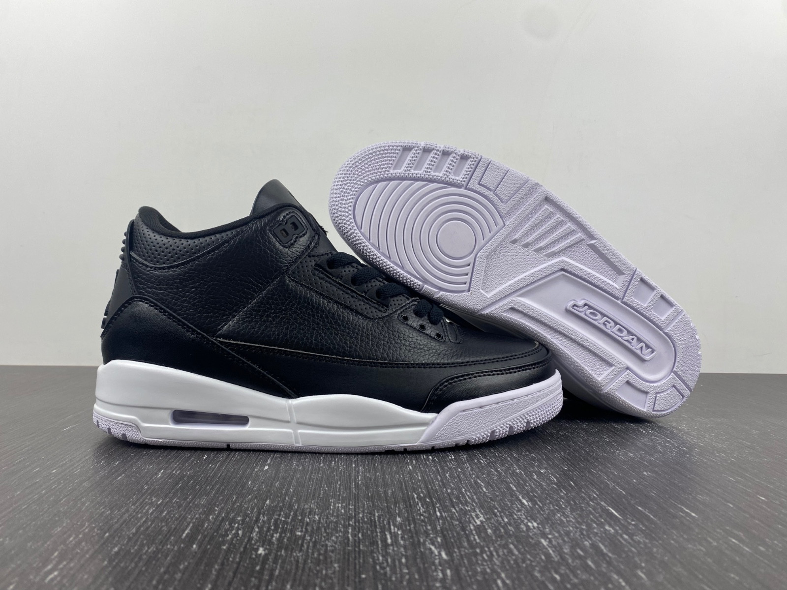 Air Jordan 3 Retro 