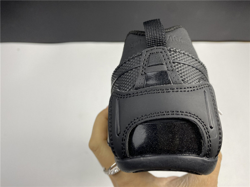 Ba*len*cia*ga drive sneaker 624344-w2fn1-1000