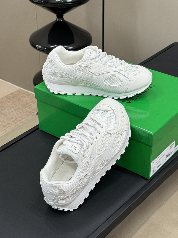 Bo*te*ga ve*ne*ta orbit sneaker