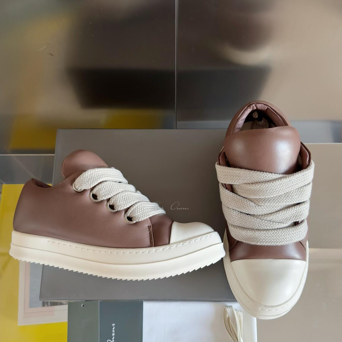 RICK 0WENS SNEAKERS