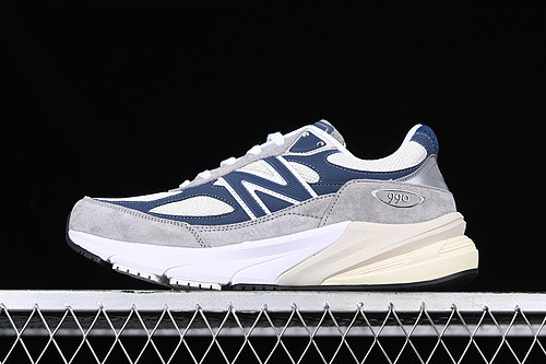 New Balance 990v6 