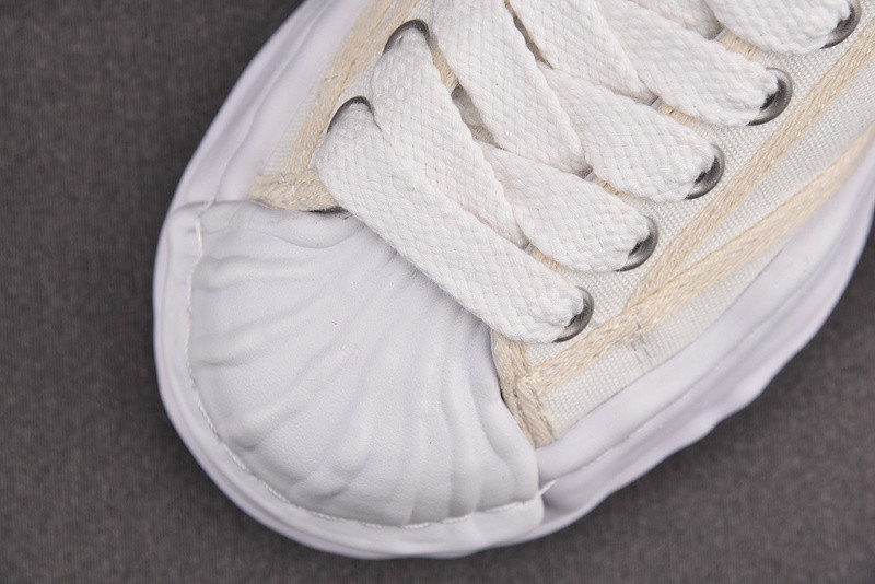MAISON MIHARA SNEAKERS