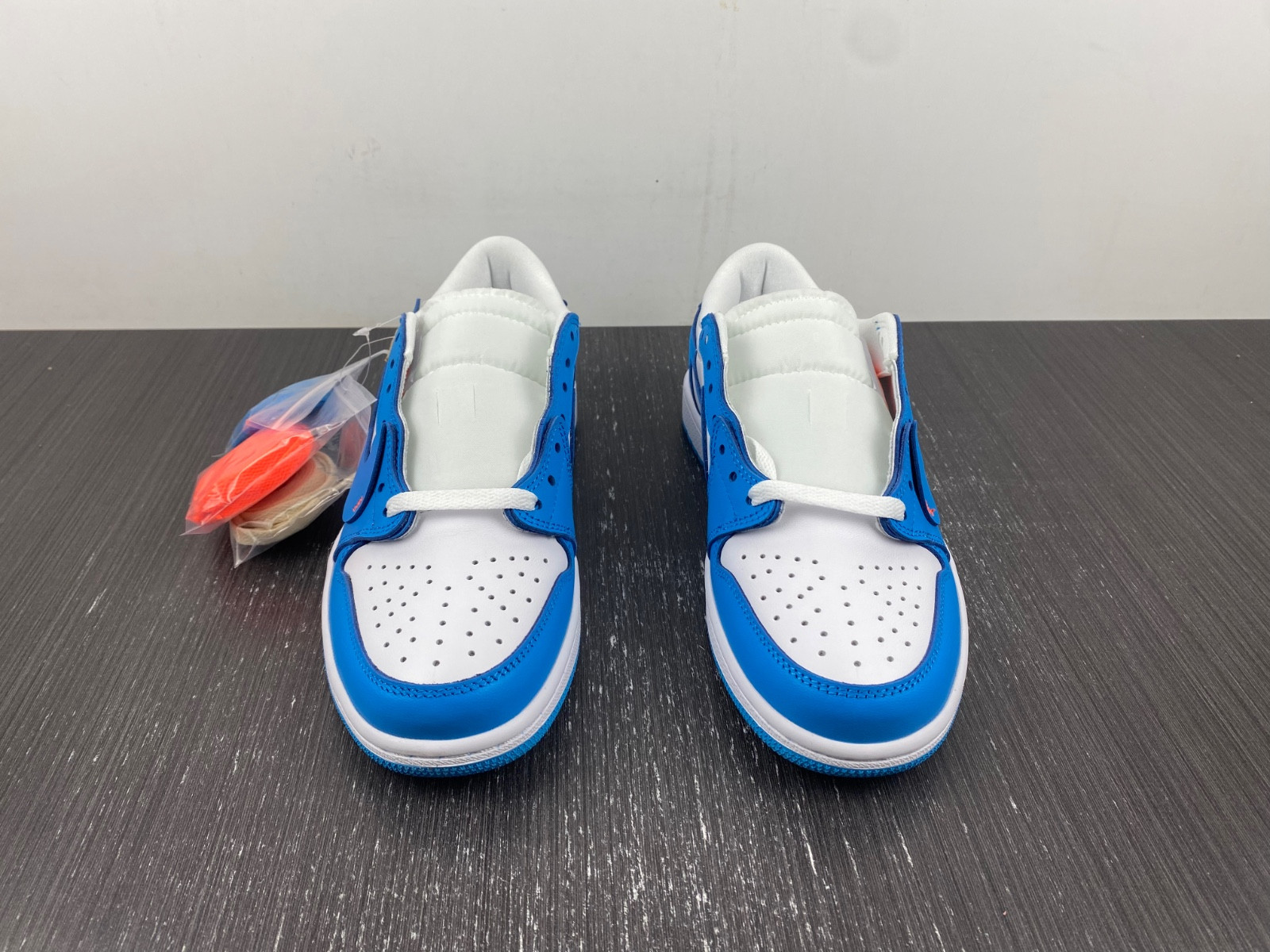 Air Jordan 1 Low OW Sneaker CZ0790-148