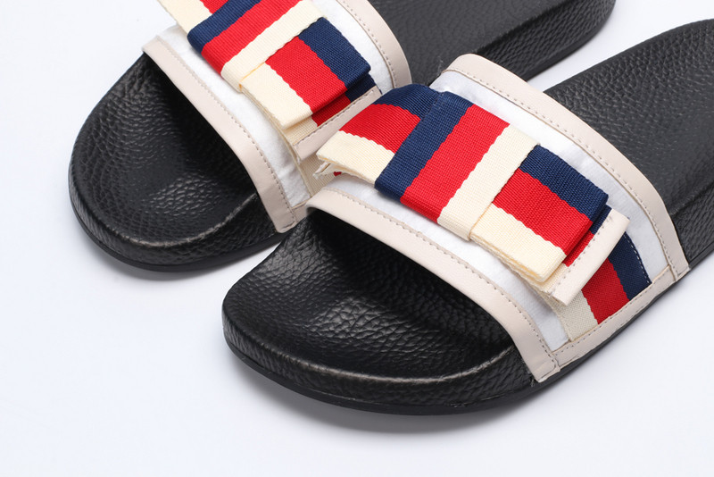 GUC LEATHER SLIDE