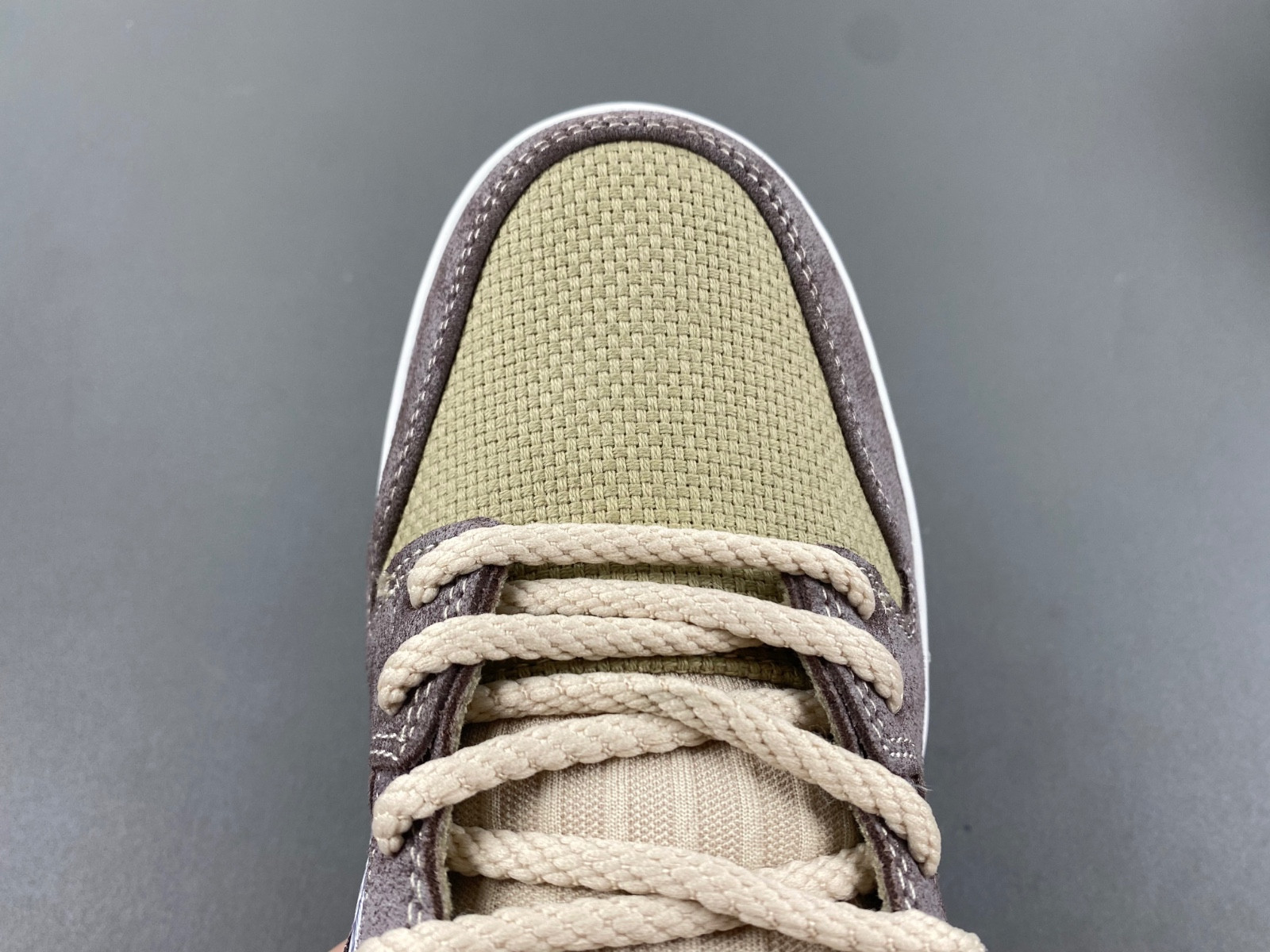 Dunk Low SB 