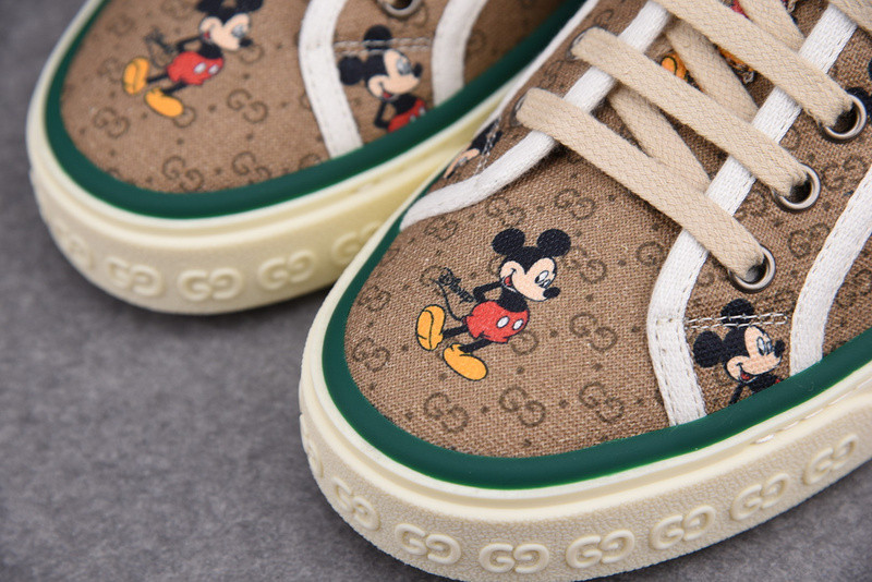 G*u*i sneakers