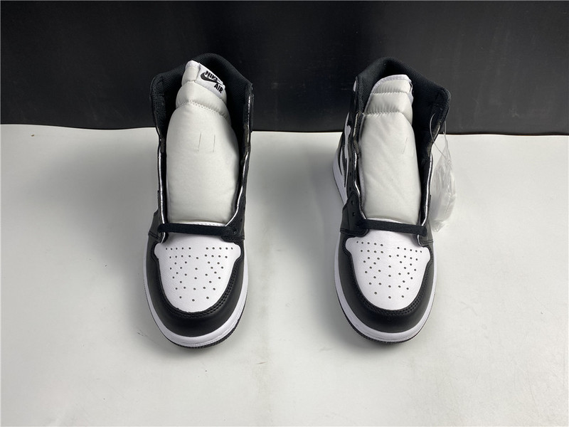 Air Jordan 1 Retro High OG 555088-010