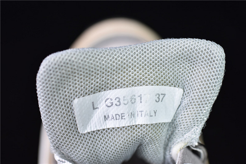 CHA_NEL SNEAKERS