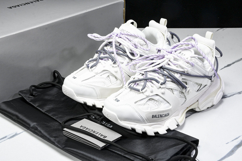 BALENCIAGA TRACK 800590 WTRHK 0010