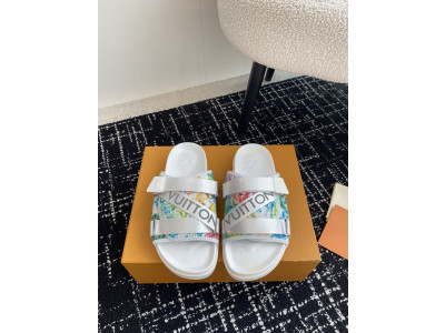 LOU1_TON SLIPPERS