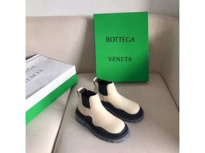 Bo*te*ga ve*ne*ta