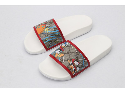GUC LEATHER SLIDE