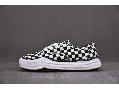 MAISON MIHARA SNEAKERS