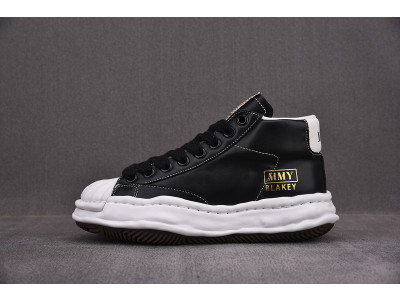 MAISON MIHARA SNEAKERS