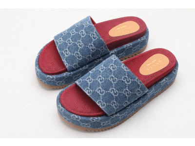 GUC LEATHER SLIDE