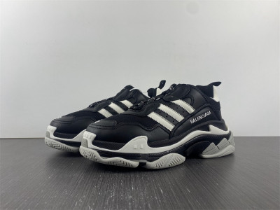 Ba*len*cia*ga triple s 710021 w3rn3 1001