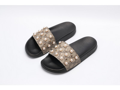 GUC LEATHER SLIDE