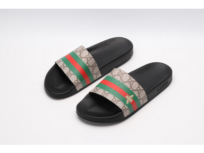 GUC LEATHER SLIDE