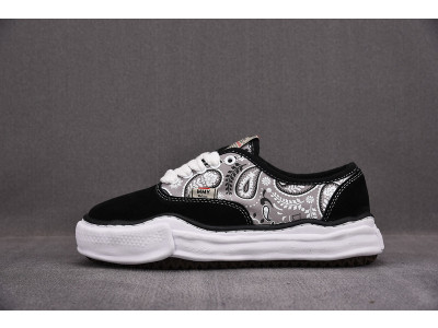 MAISON MIHARA SNEAKERS