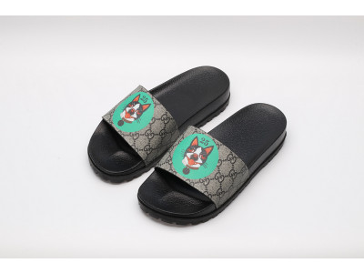 GUC LEATHER SLIDE