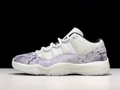 AIR JORDAN 11 RETRO LOW ''LIGHT BONE SNAKESKIN'' CD6846-002