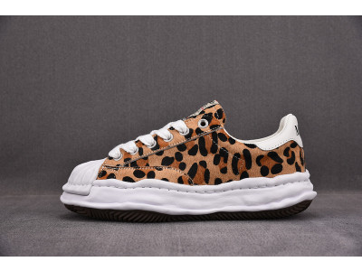MAISON MIHARA SNEAKERS