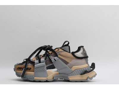 DG SNEAKER