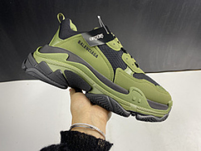Ba*len*cia*ga army green 536737 w2fw1 1978
