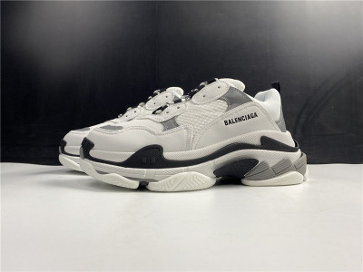 Ba*len*cia*ga gray sneaker 536737 w0901 9089