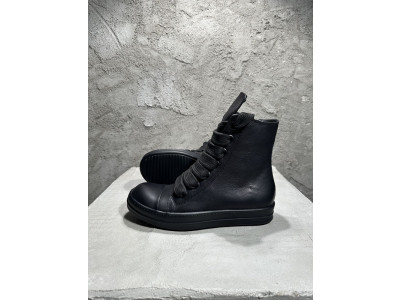 RICK 0WENS SNEAKERS
