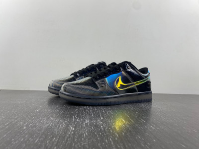 Dunk Low ''Be True to Your DNA - Grey'' - FV3617 001